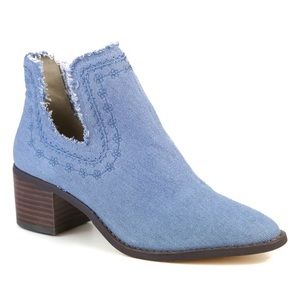Band of Gypsies Shoes - Band of Gypsies Help Me Bootie Blue / Denim 9 Band of Gypsies Shoes - Band of Gypsies Help Me Bootie Blue / Denim 9